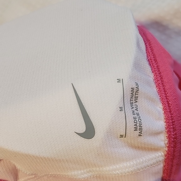 Nike brand one-piece swimsuit, pink, size M - Picture 9 of 10
